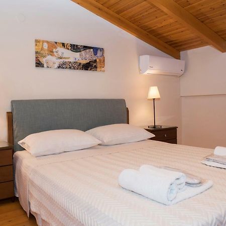 Arcadian Apartments & Studios Xiropigado Extérieur photo
