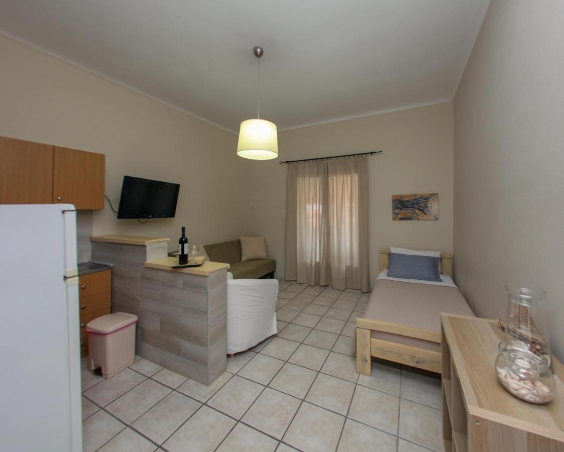 Arcadian Apartments & Studios Xiropigado Extérieur photo
